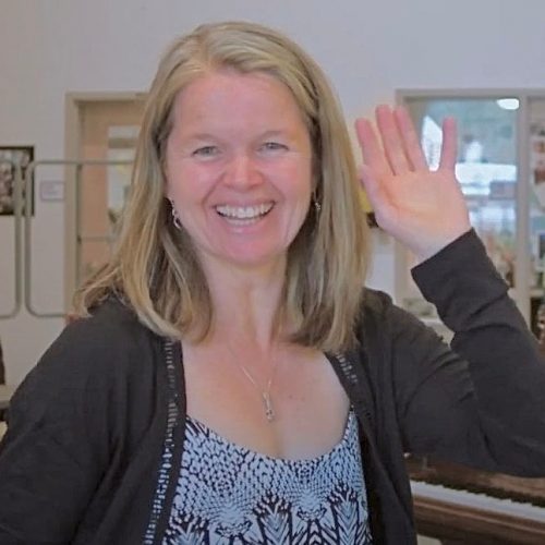 Tina Horwood and the Island Ukes